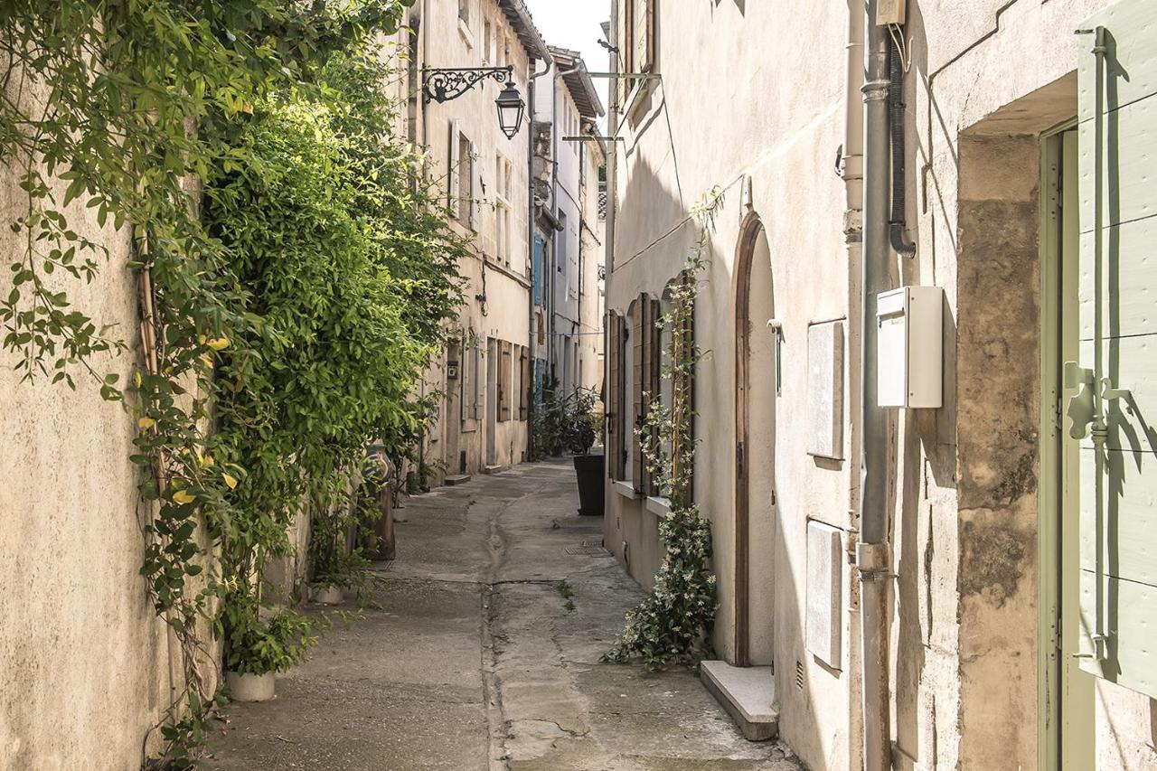 Arles Maison Petite Roquette Et Garage Экстерьер фото